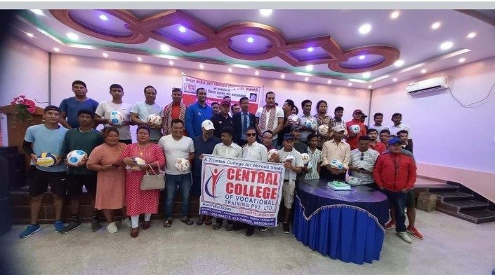 नवलपुरका युवा क्लब संग सेन्ट्रल कलेजको अन्तरक्रिया कार्यक्रम सम्पन्न