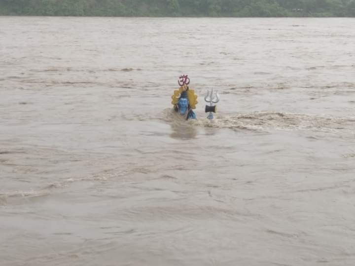 नारायणीमा जलसतह खतराको बिन्दुभन्दा माथि , सतर्क रहन आग्रह