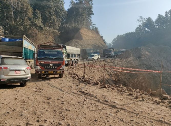नारायणगढ बुटवल सडकखण्ड :समयसिमा  ११ दिनमा सकिएला साढे ८१ प्रतिशत काम ?