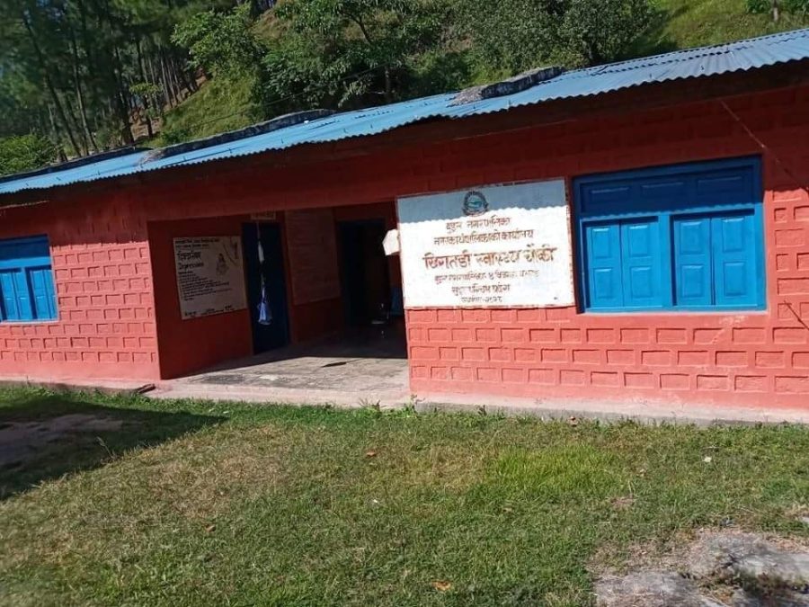 विजगडामा स्थानिय द्धारा अस्पताल निमार्णका लागी ८ रोपनी जग्गादान