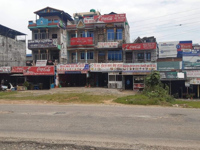 लकडाउनको मारमा  धार्मिक प्रयटकिय क्षेत्र सिजि आसपासका होटलहरु