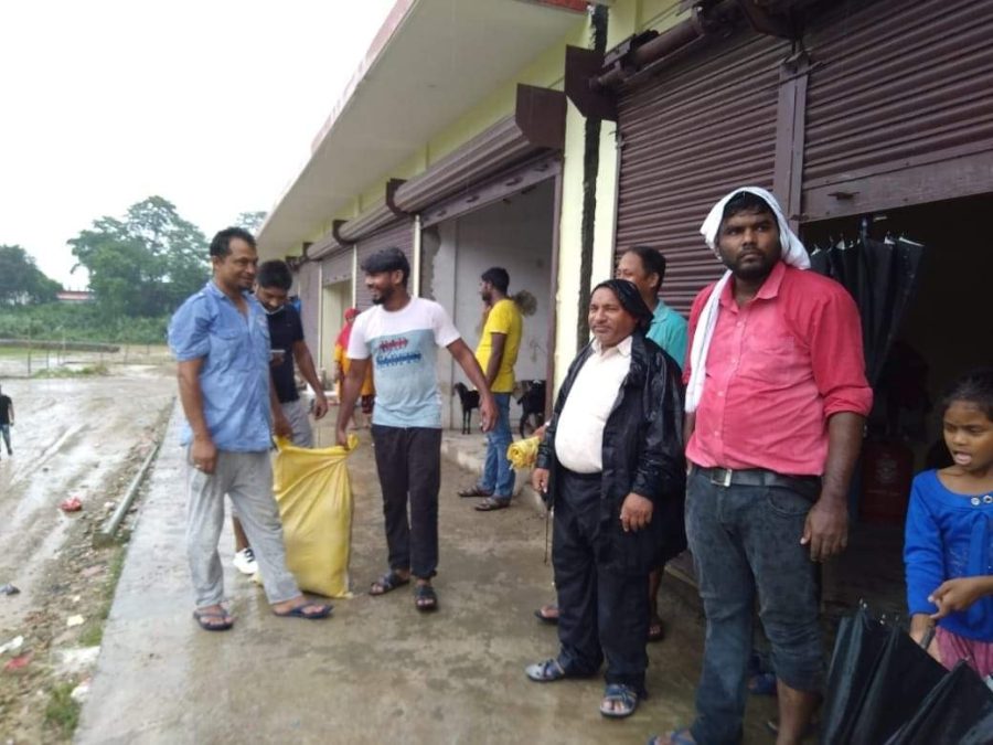 युवा सचेतना संस्थाद्वारा ७० घरधुरीमा राहत बितरण